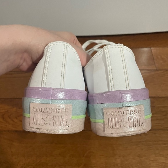 Converse Women's CTAS Lift OX sneaker Size 7.5 - Picture 5 of 9